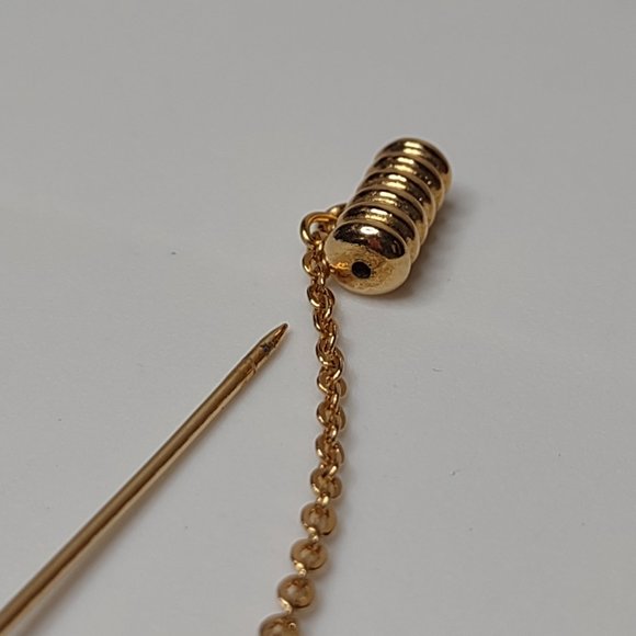 Gold Tone Stick Pin With Dangling Heart - Picture 7 of 8